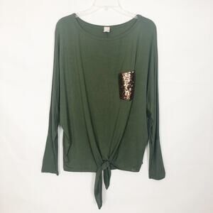 7th Ray Tie Front Long Sleeve Green Top Size M Oversized